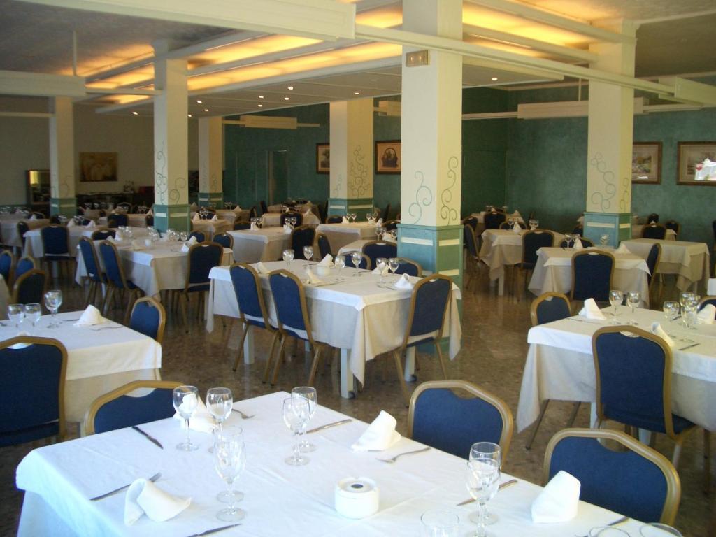Hotel Pique Гандеса Екстер'єр фото